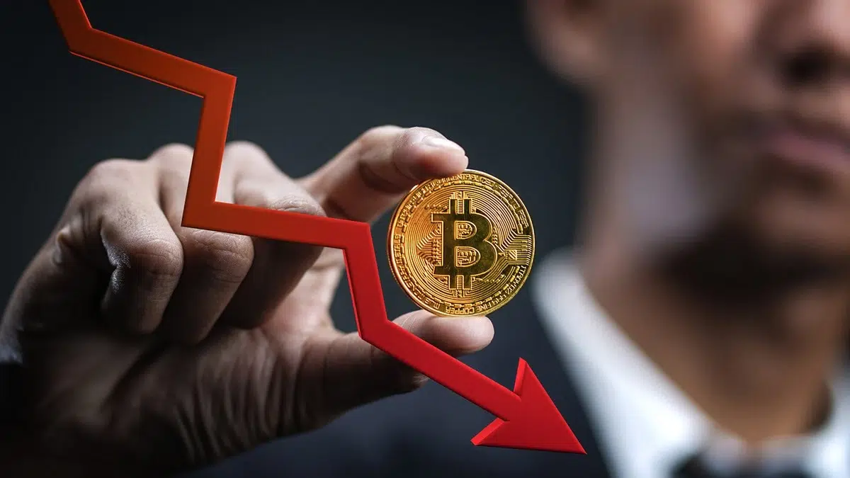10 دلیل کاهش قیمت رمز ارزها